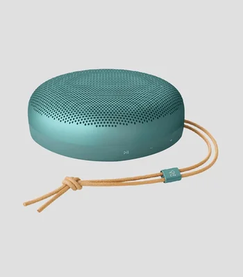 Bocina impermeable inalámbrica bluetooth Beosound A1 3a Gen, verde eucalipto