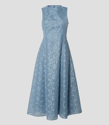 Vestido largo con bordado Mujer