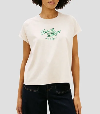 Playera cuello redondo manga corta estampada Mujer