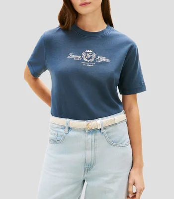 Playera cuello redondo manga corta fantasía Mujer