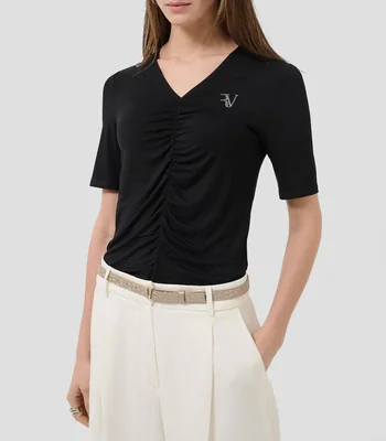 Playera cuello V manga corta lisa Mujer
