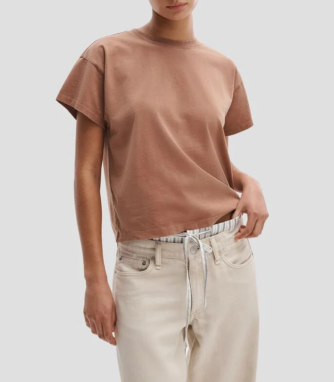 Playera cuello redondo manga corta lisa Mujer