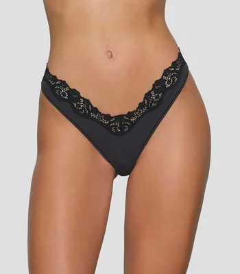 Tanga lisa Mujer