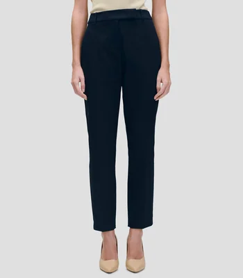 Pantalón pretina con pase trabas y bolsas diagonales Mujer