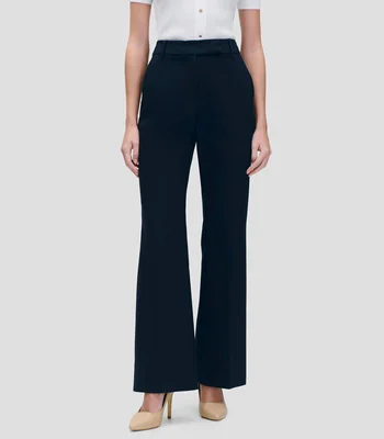 Pantalón pretina con pase trabas y bolsas diagonales Mujer