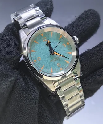Reloj Analógico De Cuarzo Minimalista Para Hombre Pagani Des Correa Plateado Bisel Plateado Fondo Celeste