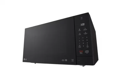 LG Horno de Microondas NeoChef, 2 Pies Cúbicos, 1200W, 56 Litros, Negro