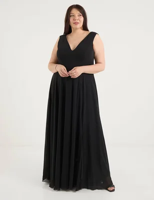 Vestido maxi de fiesta The Pattern escote V