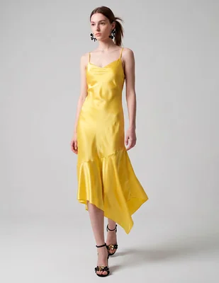 Vestido midi de fiesta bebe escote corazón