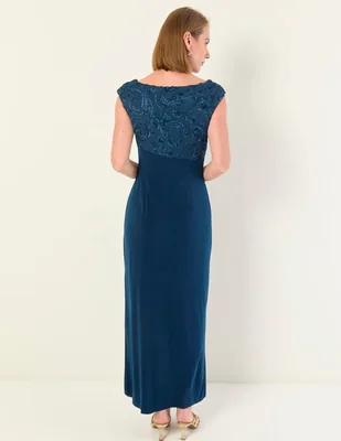 Vestido Connected Apparel