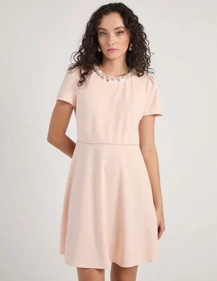 Vestido a la rodilla casual Karl Lagerfeld para mujer