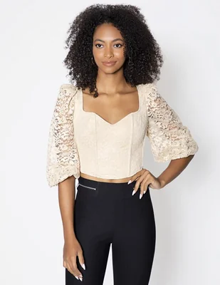 Top Studio F con escote corazón