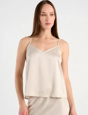 Top vero moda escote v tirante ajustable