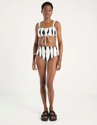 Bikini palmacea estampado a rayas con copas para mujer