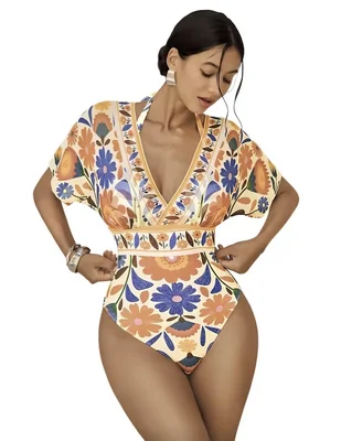 Traje de baño completo Shapely estampado floral para mujer
