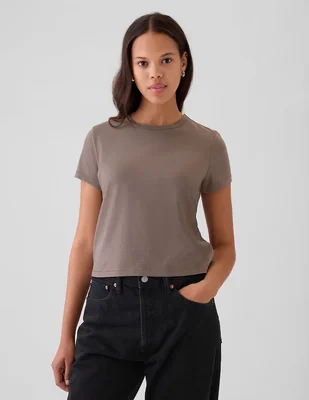 Playera manga corta cuello redondo para mujer