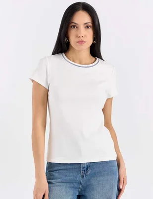 Playera manga corta Kur.Kuma cuello redondo para mujer