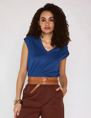 Playera manga corta Maison 123 cuello V para mujer