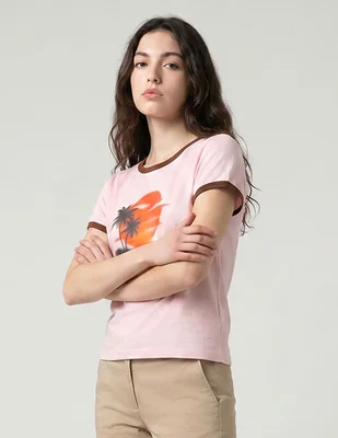 Playera manga corta Pacsun cuello redondo para mujer