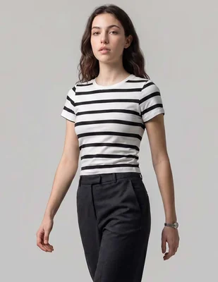 Playera Manga Corta Coffee Bean Juniors Cuello Redondo Para Mujer