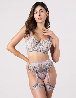 Set bra-panty-liguero Santa Diabla