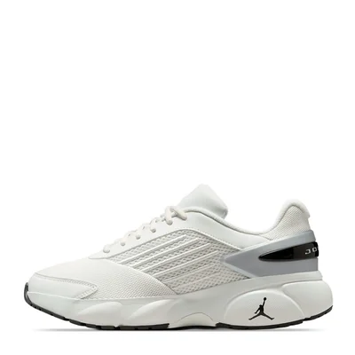 Tenis Jordan Trunner Flow