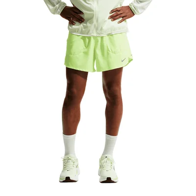 Short Nike Stride