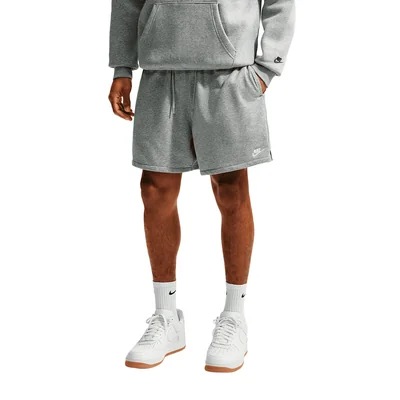 Short Nike Club
