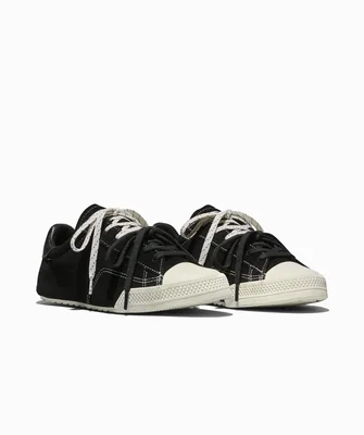 Tenis Choclo Negros Converse Chuck Taylor Lo para Mujer de Gamuza