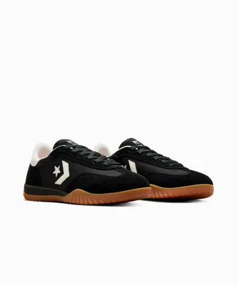 Tenis Converse Run Star Trainer Negros en Choclo de Gamuza Unisex