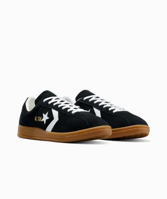 Tenis Converse Classic Trainer Negros en Choclo de Gamuza Unisex