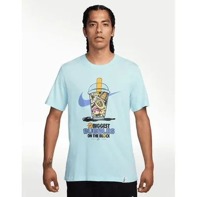 PLAYERA NIKE U NSW OC SOLE FOOD HBR