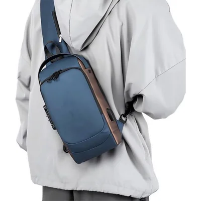 Bolso Crossbody Bruno Magnani Azul Marino Candado Puerto Usb para Hombre