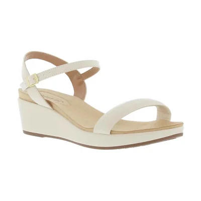 Sandalia Cuna con Hebilla para Mujer, Color Beige Beira Rio
