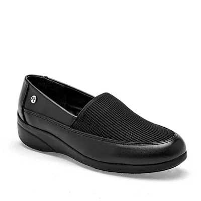 Zapato casual de piel negro con textura