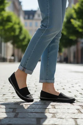 MOCASIN MUJER SLIP ON  DE GAMUZA