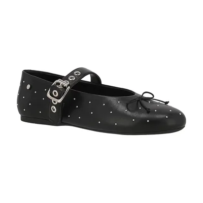 Ballerinas Westies Combinan un Estilo Clásico con un Toque Moderno y Atrevido. con Aplicación de Estoperoles Que Añaden Personalidad al Diseño