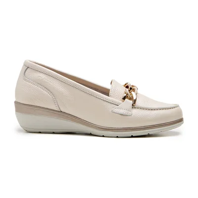 Mocasín Animal Print Vibora 24 Hrs Beige con Herraje para Mujer