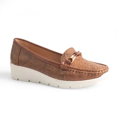 Mocasín Cuña Animal Print Víbora Emporium Café con Aplicación Herraje para Mujer