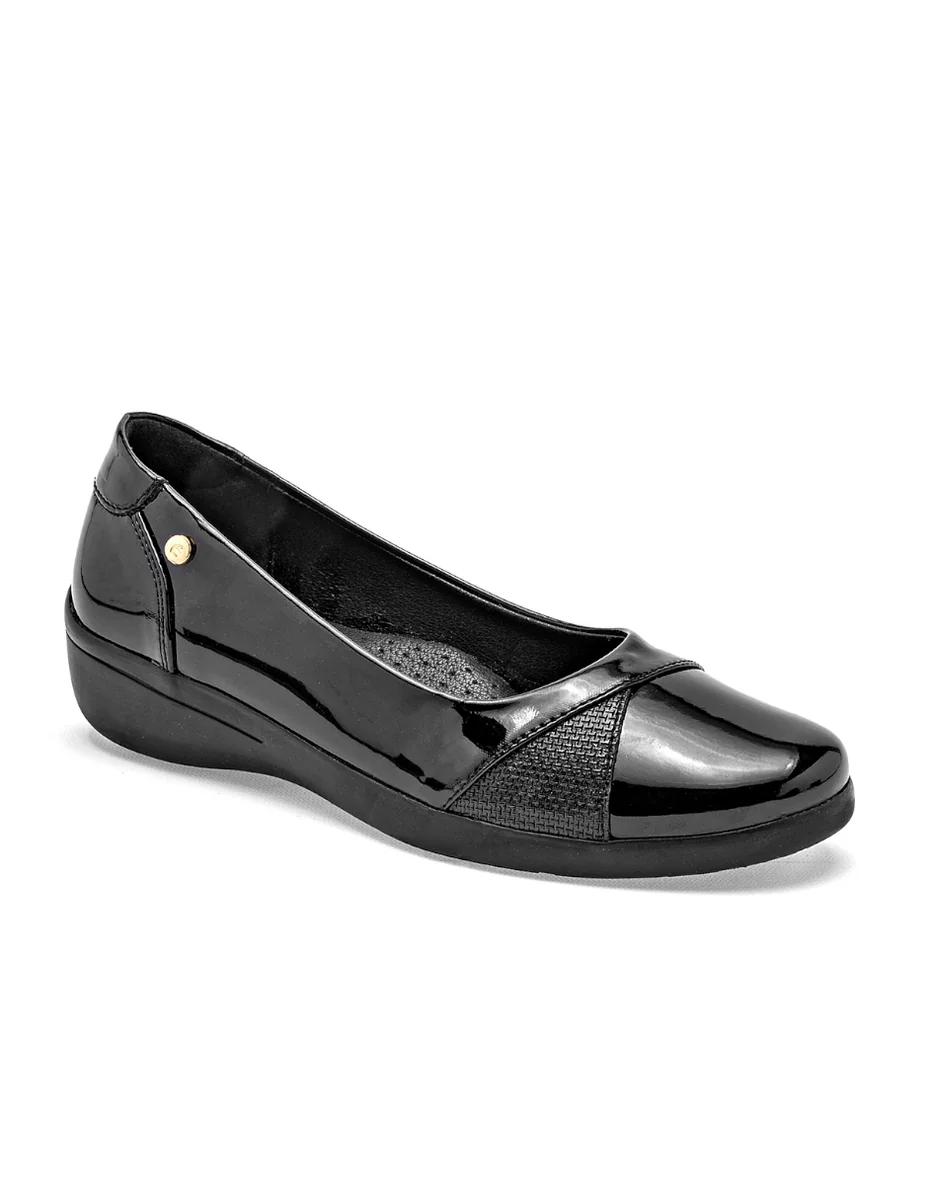 zapato mujer de charol color negro