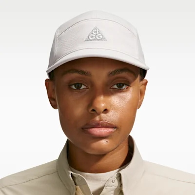 Nike ACG Fly