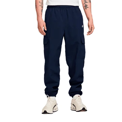 Pantalón Nike Club Woven Cargo Trousers