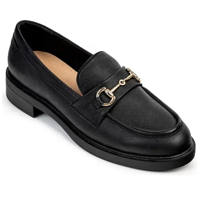 Mocasín Clásico Brantano Negro con Aplicación Herraje para Mujer