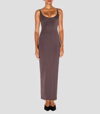 Vestido largo liso Mujer