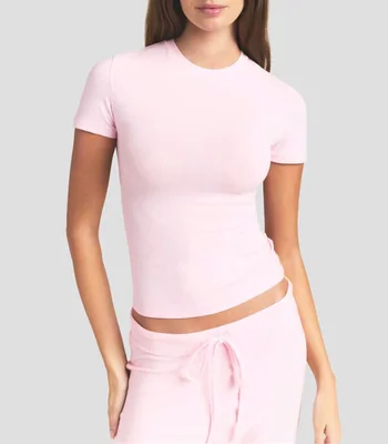 Playera de cuello redondo con manga corta lisa Mujer
