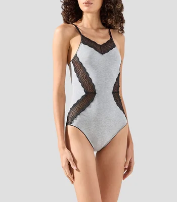 Body escote en V con encaje sin mangas UNWIND by Epsilon Mujer