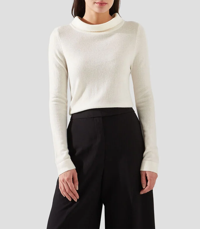 Sueter cuello alto Mujer
