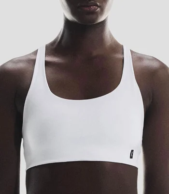 Top deportivo Studio Mujer