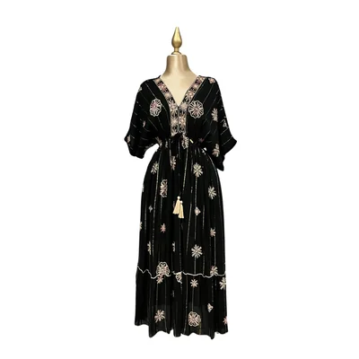 Vestido Negro Manga 3/4 Mussi