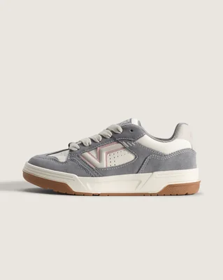Tenis Upland Gris 00BP